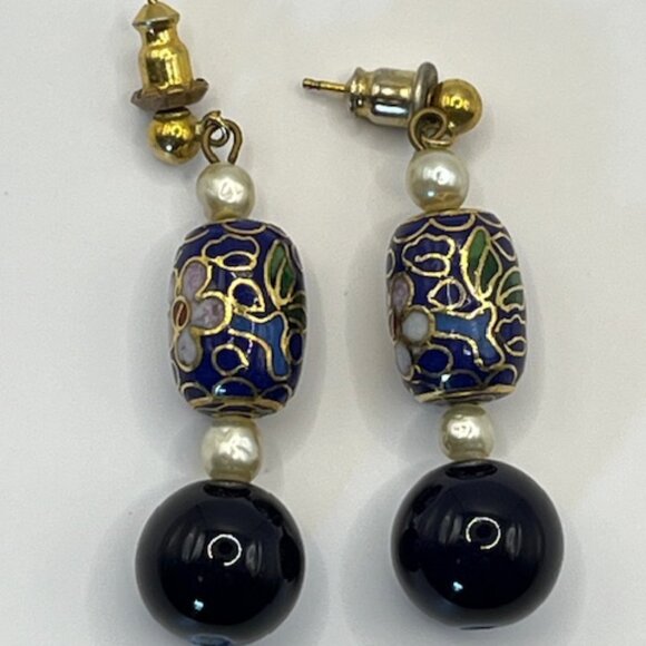 VINTAGE Blue, pierced earrings pearls on top Cloisonné - Picture 1 of 3
